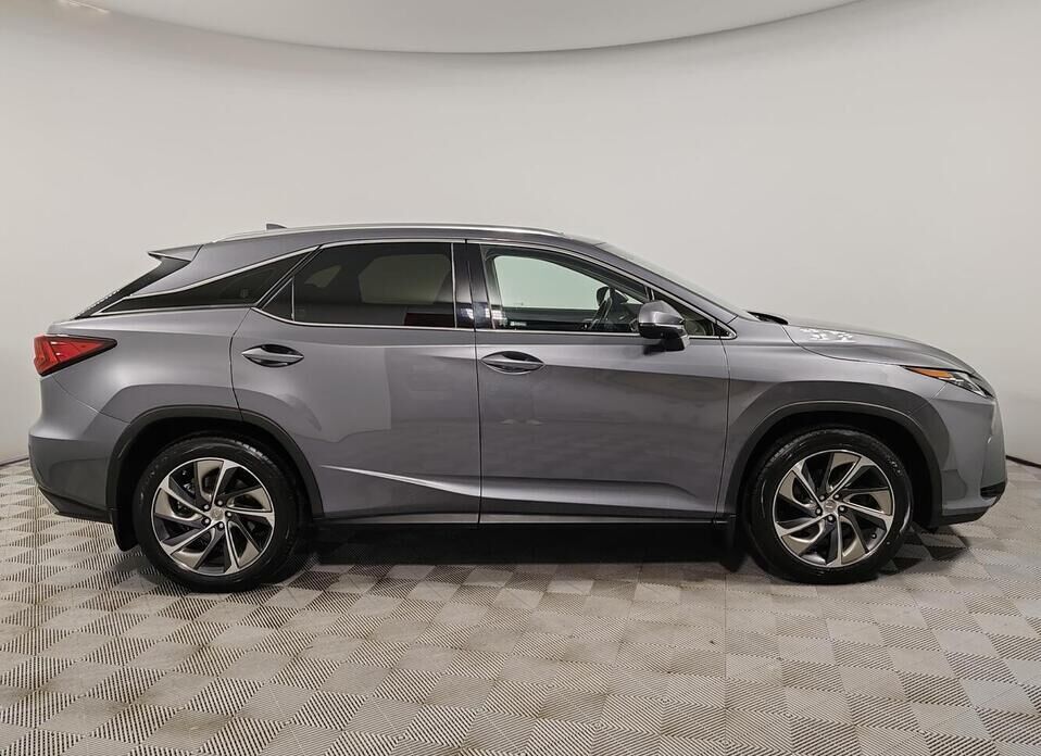 Lexus RX, IV 200t 2.0 AT (238 л.с.) 4WD