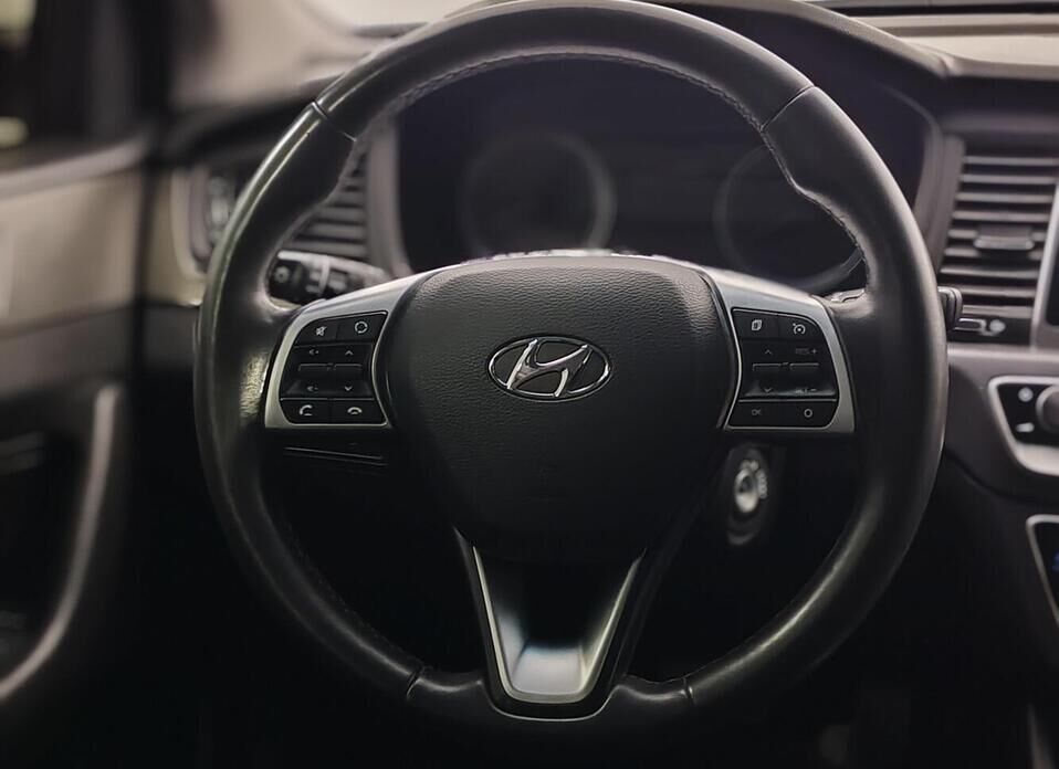 Hyundai Sonata, VII (LF) Рестайлинг 2.0 AT (150 л.с.)