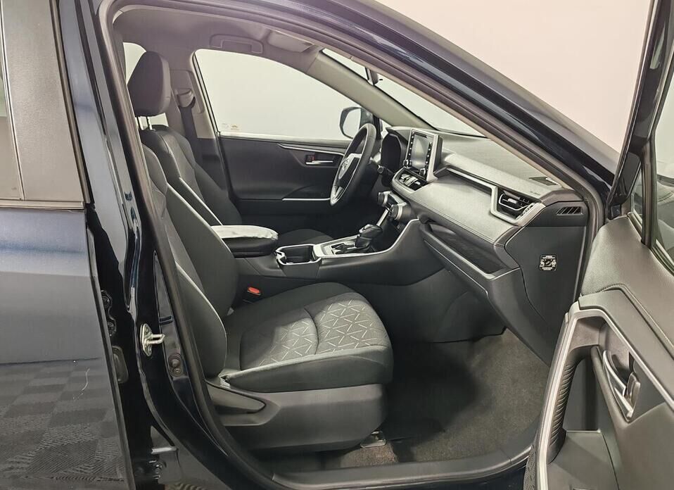 Toyota RAV4, V (XA50) 2.0 CVT (149 л.с.) 4WD
