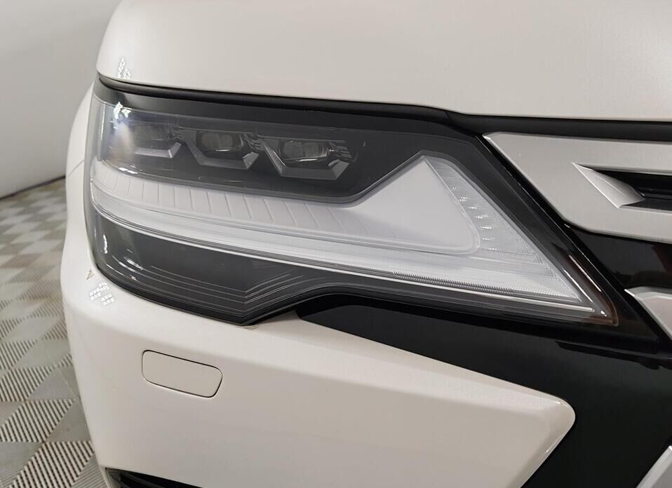 Lexus LX, IV 600 3.5 AT (415 л.с.) 4WD