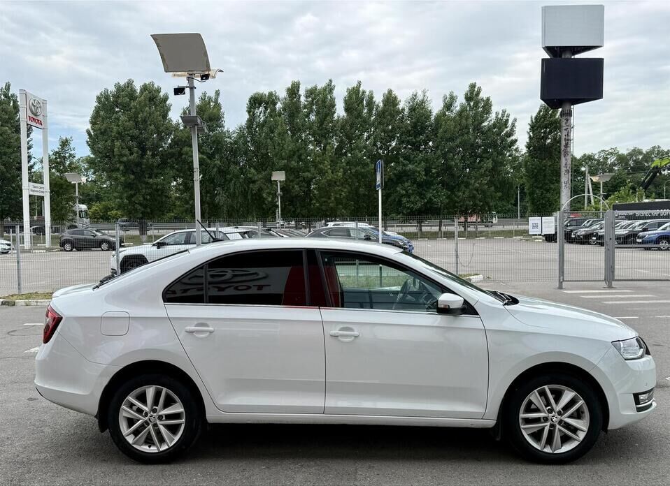 Skoda Rapid, I Рестайлинг 1.4 AMT (125 л.с.)