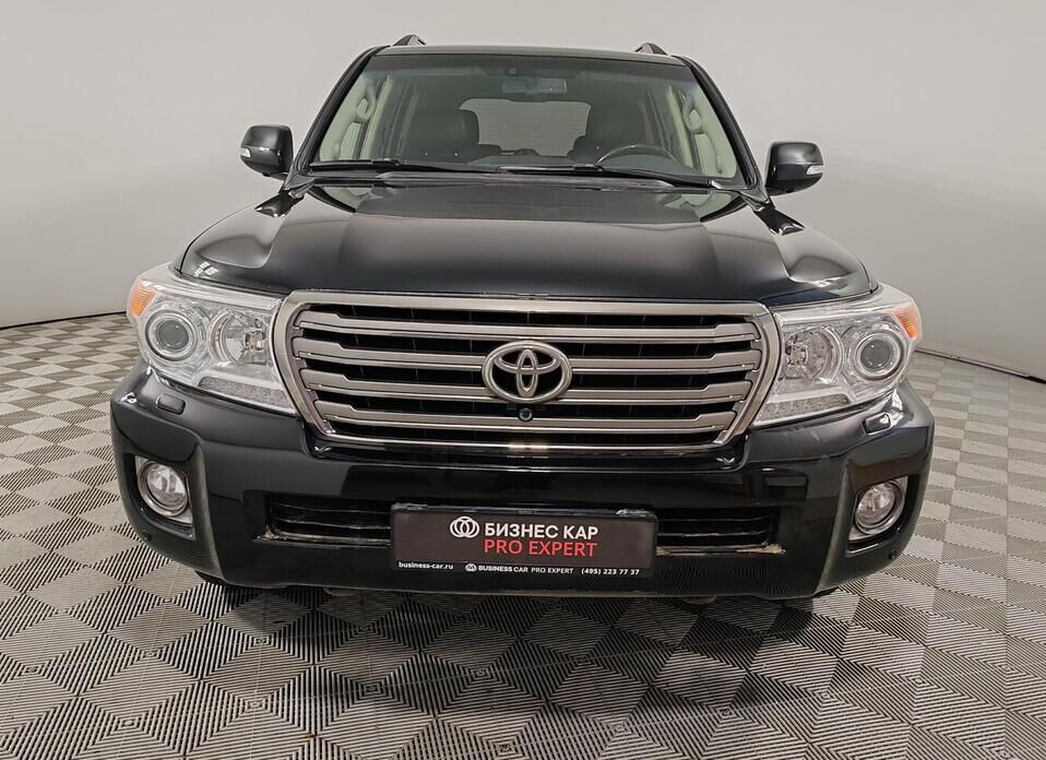 Toyota Land Cruiser, 200 Series Рестайлинг 1 4.5d AT (235 л.с.) 4WD