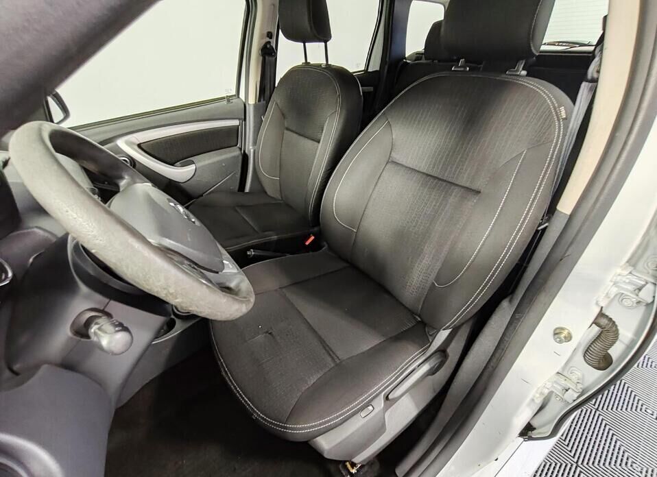 Nissan Terrano, III (D10) 1.6 MT (114 л.с.)
