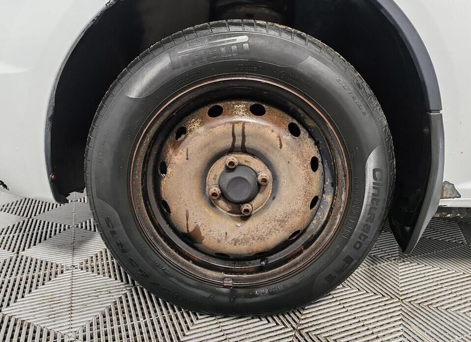 LADA (ВАЗ) Largus, I 1.6 MT (105 л.с.)