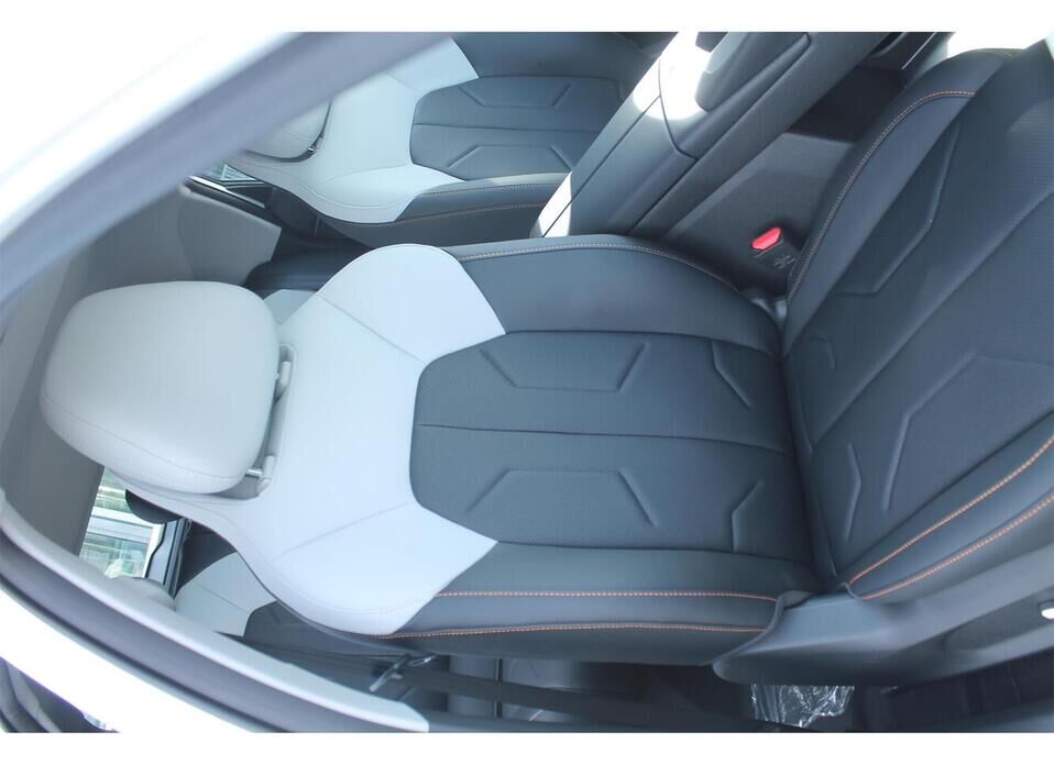 Omoda C5, II 1.5 AMT (147 л.с.) 4WD