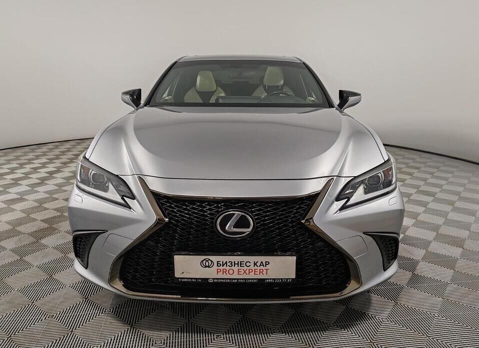 Lexus ES, VII Рестайлинг 350 3.5 AT (249 л.с.)