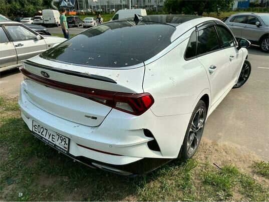Kia K5, 2021 г., 121 140 км