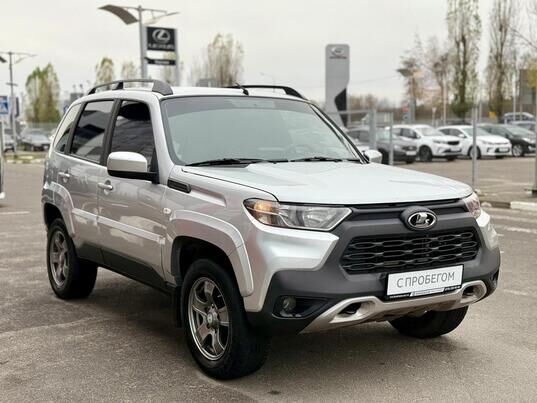 LADA (ВАЗ) Niva Travel, 2021 г., 169 047 км