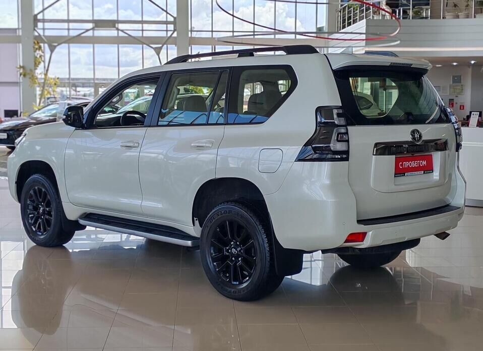 Toyota Land Cruiser Prado, 150 Series Рестайлинг 3 2.8d AT (200 л.с.) 4WD