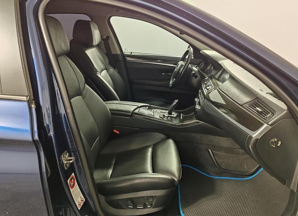 BMW 5 серии, VI (F10/F11/F07) 530d xDrive 3.0d AT (258 л.с.) 4WD