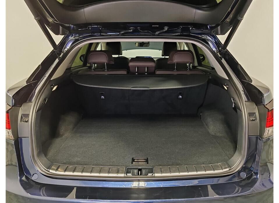 Lexus RX, IV Рестайлинг 300 2.0 AT (238 л.с.) 4WD