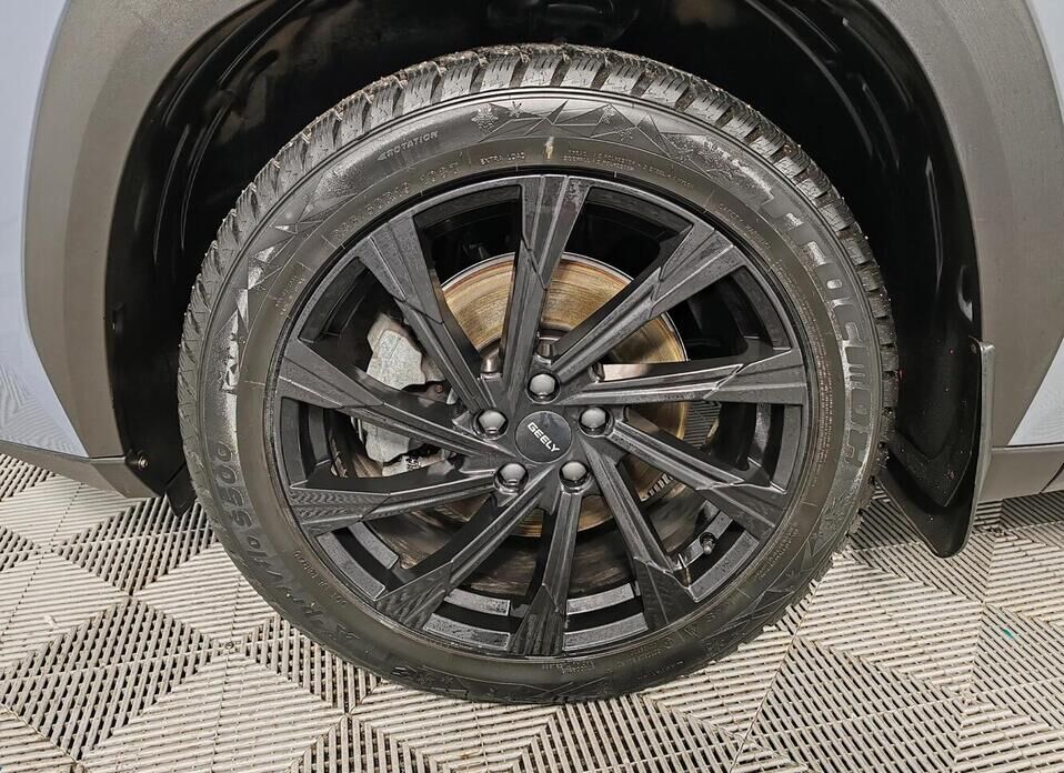 Geely Atlas, II 2.0 AT (200 л.с.) 4WD