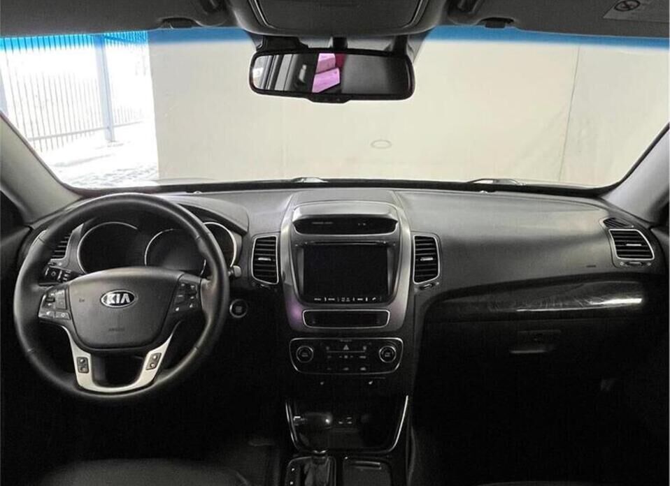 Kia Sorento, II Рестайлинг 2.4 AT (175 л.с.) 4WD