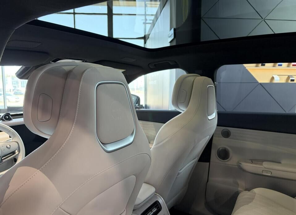 EXEED Exlantix ET 1.5hyb AT (469 л.с.) 4WD