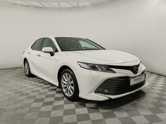 Toyota Camry, 2018 г., 133 907 км