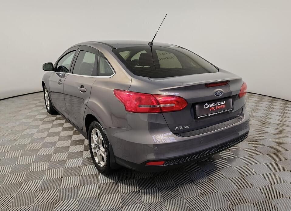 Ford Focus, III Рестайлинг 1.6 AMT (125 л.с.)