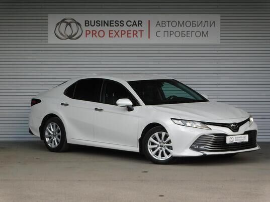 Toyota Camry, 2019 г., 96 710 км