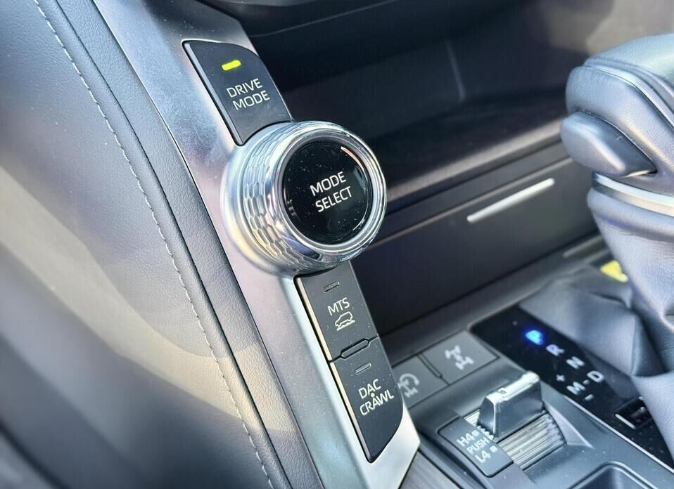 Toyota Land Cruiser, 300 Series 3.4 AT (415 л.с.) 4WD
