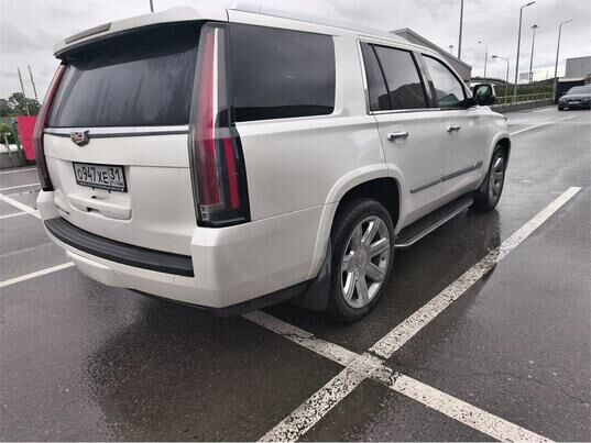 Cadillac Escalade, 2015&nbsp;г., 253&nbsp;776&nbsp;км