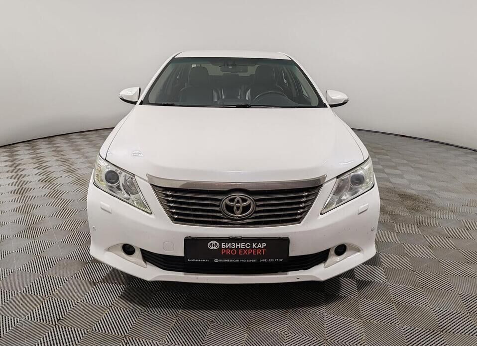 Toyota Camry, VII (XV50) 3.5 AT (277 л.с.)