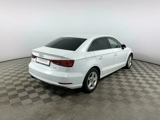 Audi A3, 2017 г., 206 716 км