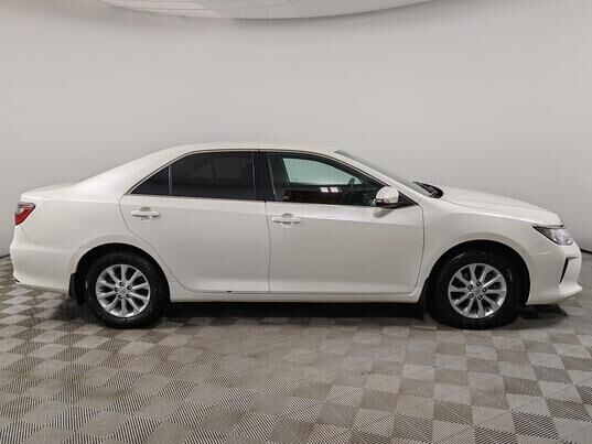 Toyota Camry, 2016&nbsp;г., 208&nbsp;318&nbsp;км