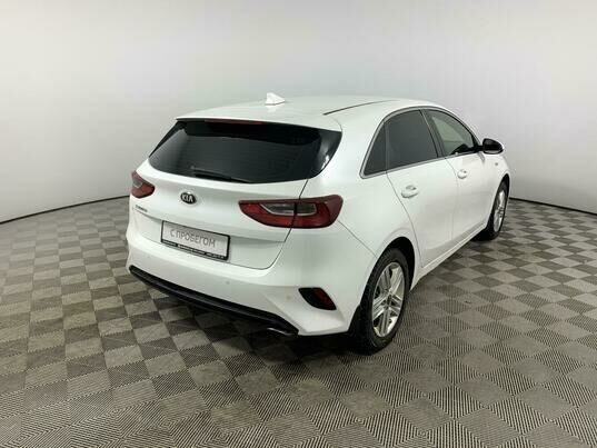 Kia Ceed, 2019 г., 107 405 км