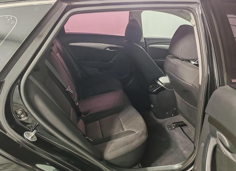 Hyundai i40, I 2.0 AT (150 л.с.)