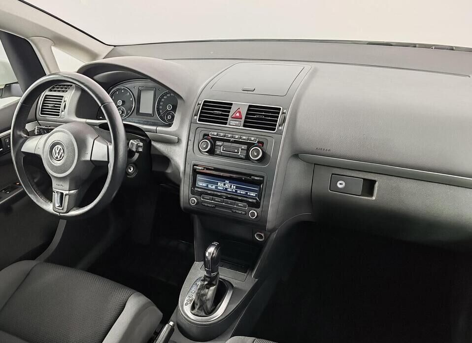 Volkswagen Touran 1.4 AMT (140 л.с.)