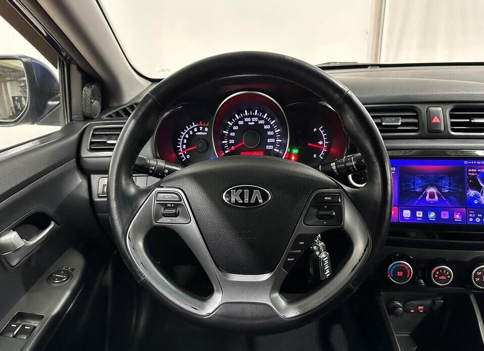 Kia Rio, III Рестайлинг 1.6 MT (123 л.с.)