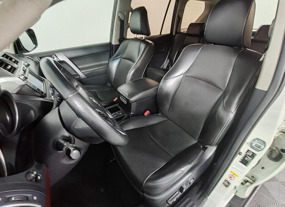 Toyota Land Cruiser Prado, 150 Series Рестайлинг 1 3.0d AT (173 л.с.) 4WD