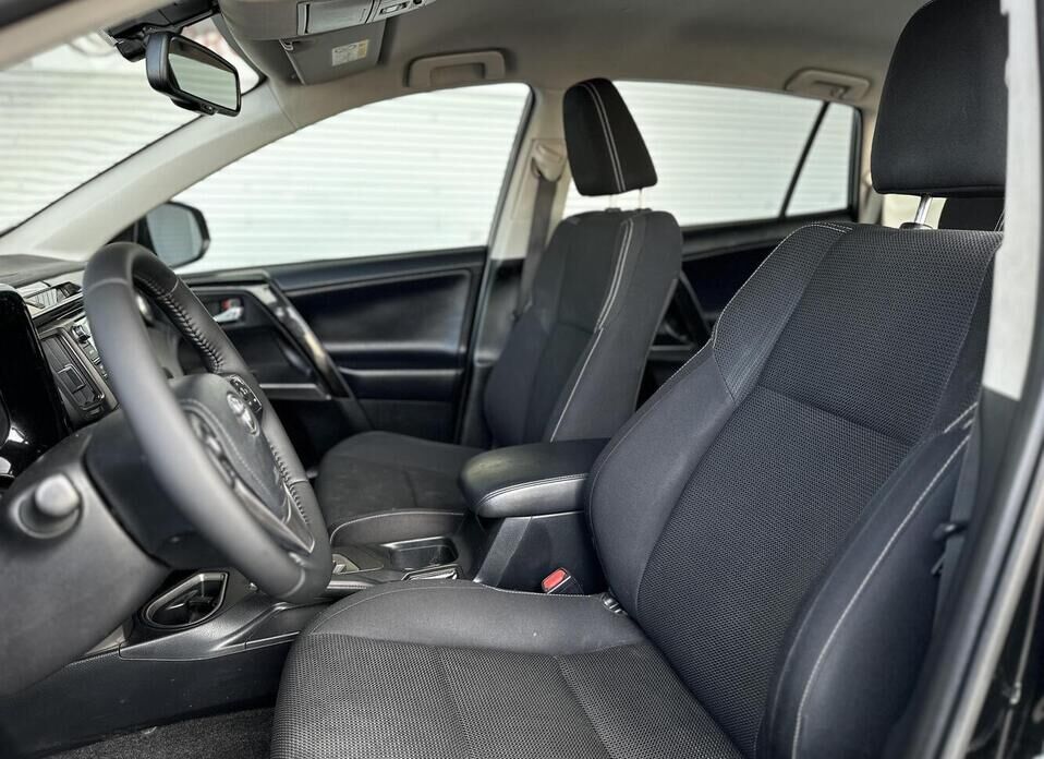 Toyota RAV4, IV (CA40) Рестайлинг 2.0 CVT (146 л.с.) 4WD