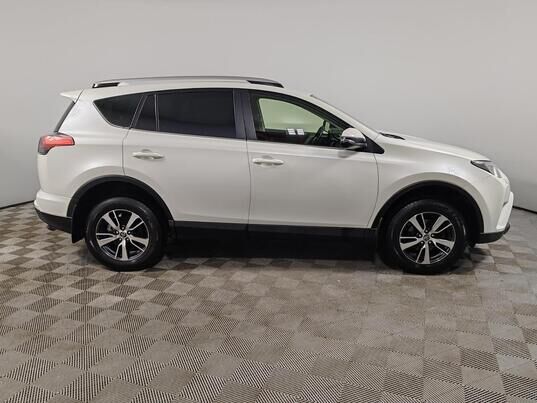Toyota RAV4, 2016 г., 73 295 км