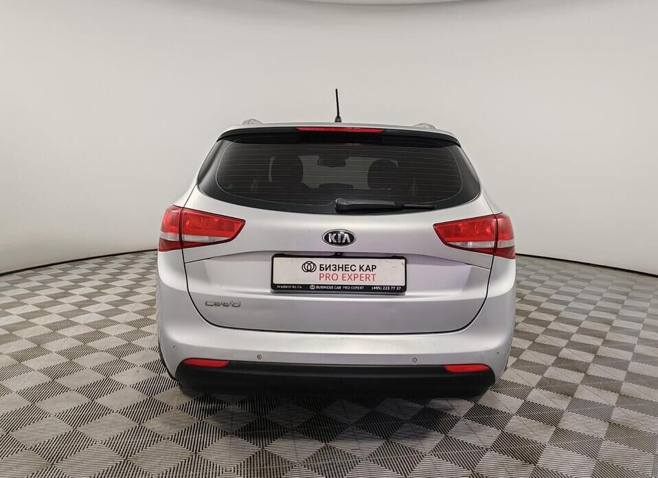 Kia Ceed, II Рестайлинг 1.6 AMT (135 л.с.)