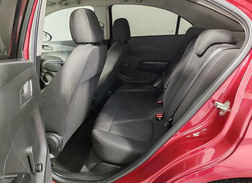 Chevrolet Aveo, II 1.6 AT (115 л.с.)
