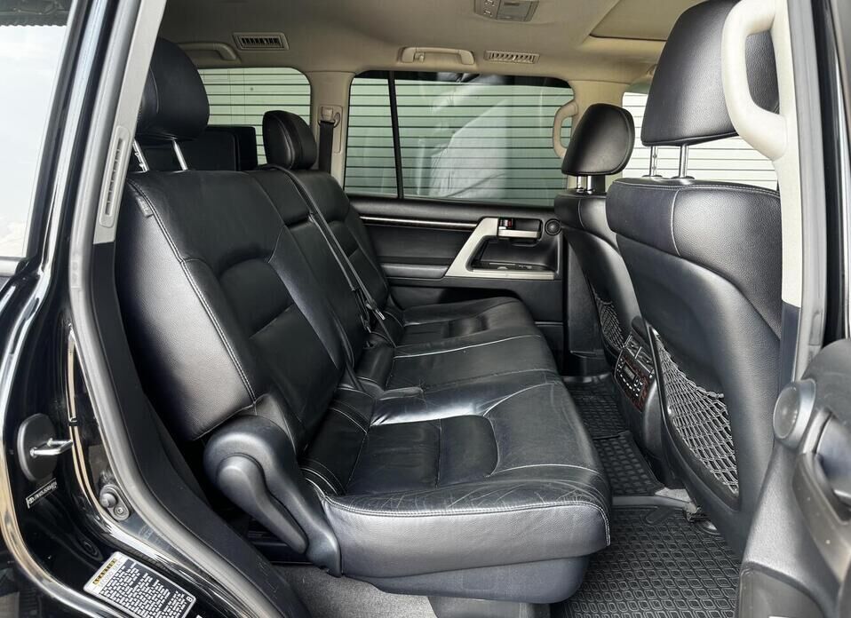 Toyota Land Cruiser, 200 Series 4.5d AT (235 л.с.) 4WD