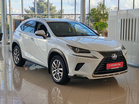 Lexus NX, 2019 г., 40 449 км