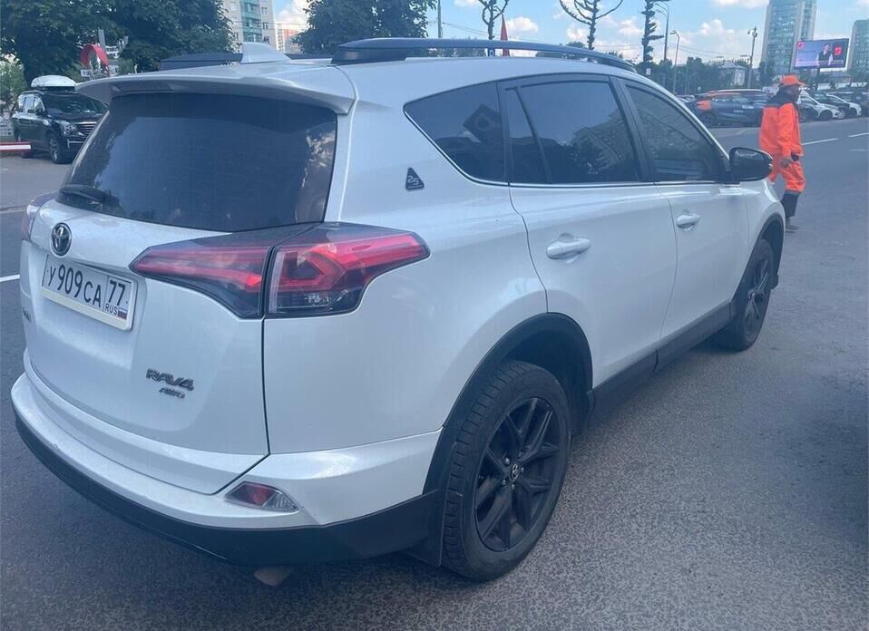 Toyota RAV4, IV (CA40) Рестайлинг 2.0 CVT (146 л.с.) 4WD