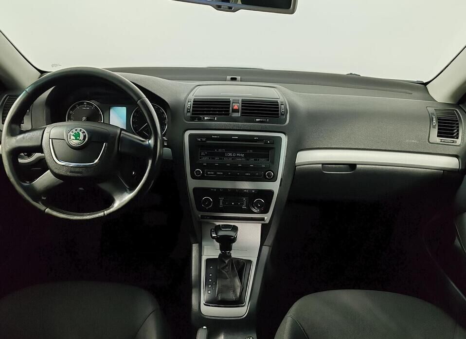 Skoda Octavia DSG7 1.8 AMT (152 л.с.)