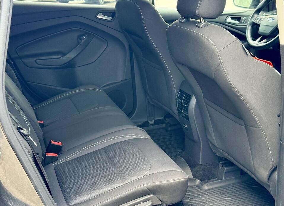 Ford Kuga, II Рестайлинг 2.5 AT (150 л.с.)