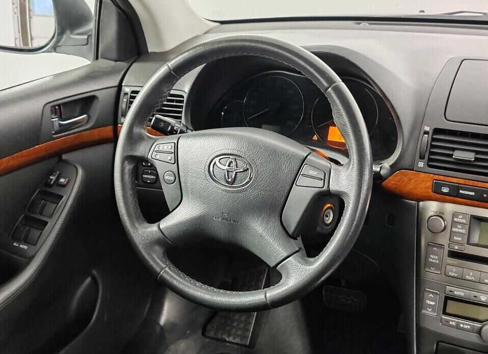 Toyota Avensis, II Рестайлинг 1.8 AT (129 л.с.)