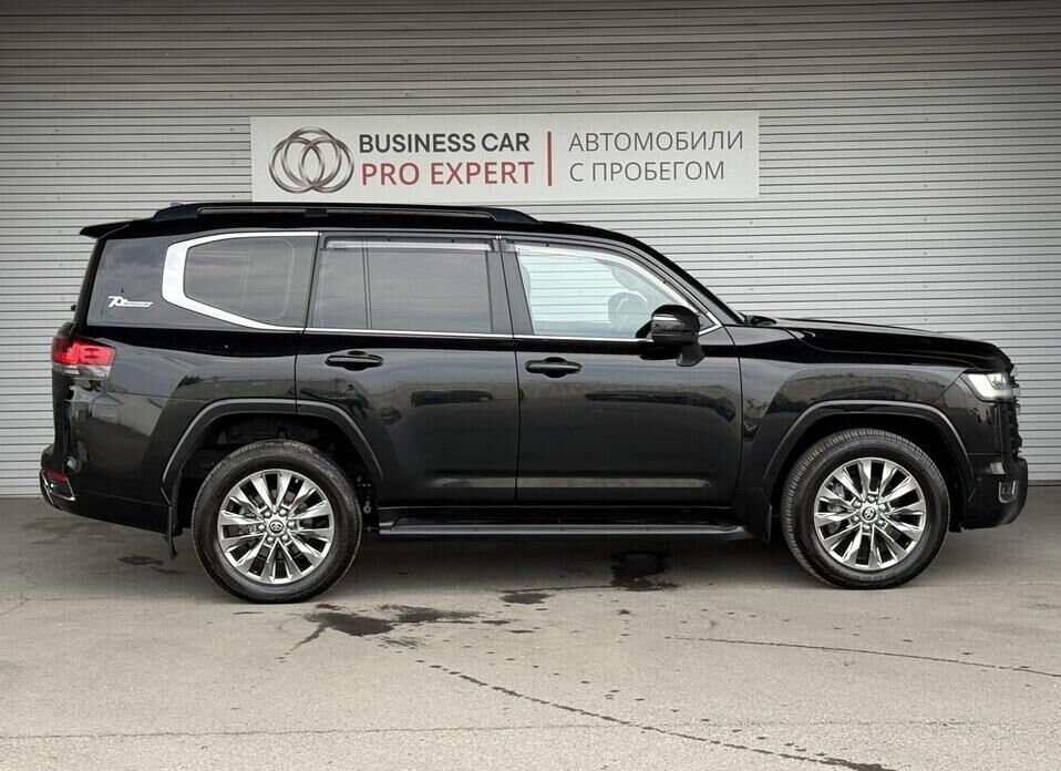 Toyota Land Cruiser, 300 Series 3.3d AT (299 л.с.) 4WD