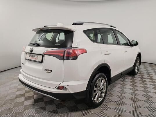 Toyota RAV4, 2016&nbsp;г., 105&nbsp;799&nbsp;км