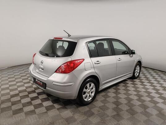 Nissan Tiida, 2011 г., 123 001 км