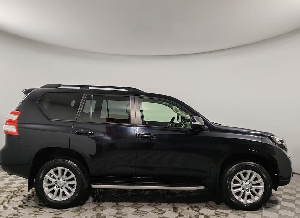 Toyota Land Cruiser Prado, 150 Series Рестайлинг 1 2.8d AT (177 л.с.) 4WD
