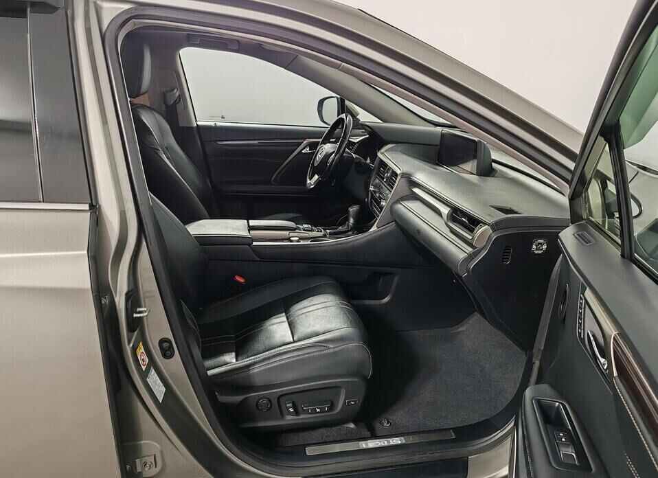 Lexus RX, IV 350 3.5 AT (300 л.с.) 4WD