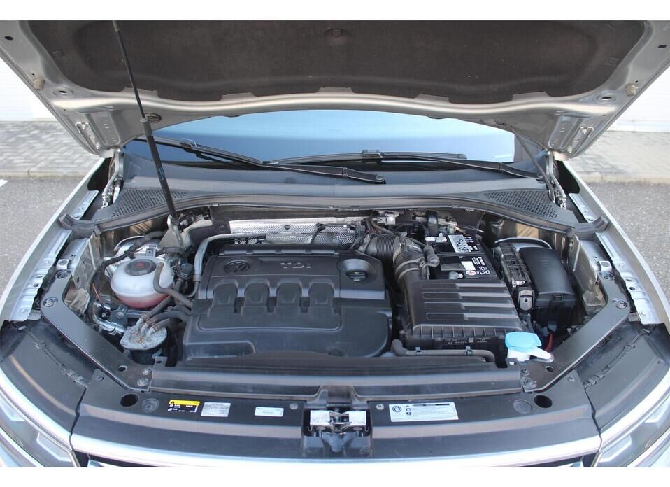 Volkswagen Tiguan, II 2.0d AMT (150 л.с.) 4WD