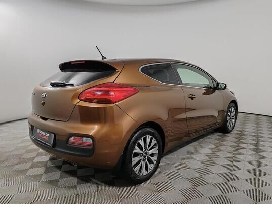 Kia Ceed, 2016&nbsp;г., 86&nbsp;513&nbsp;км
