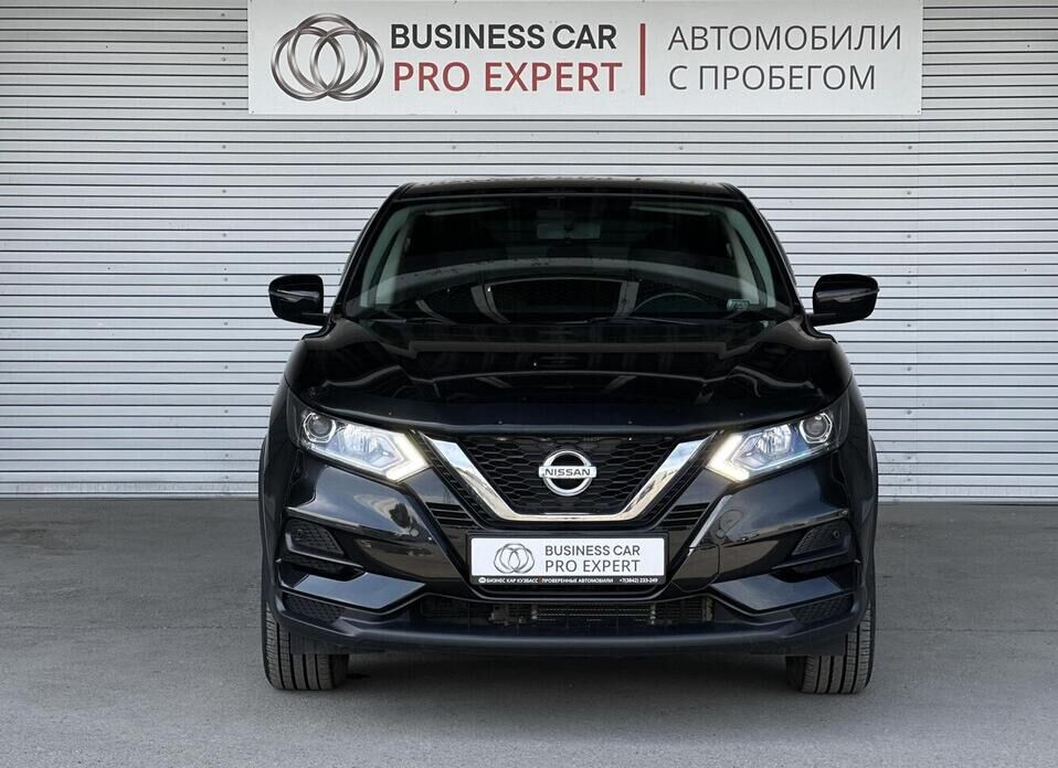 Nissan Qashqai, II Рестайлинг 2.0 CVT (144 л.с.)
