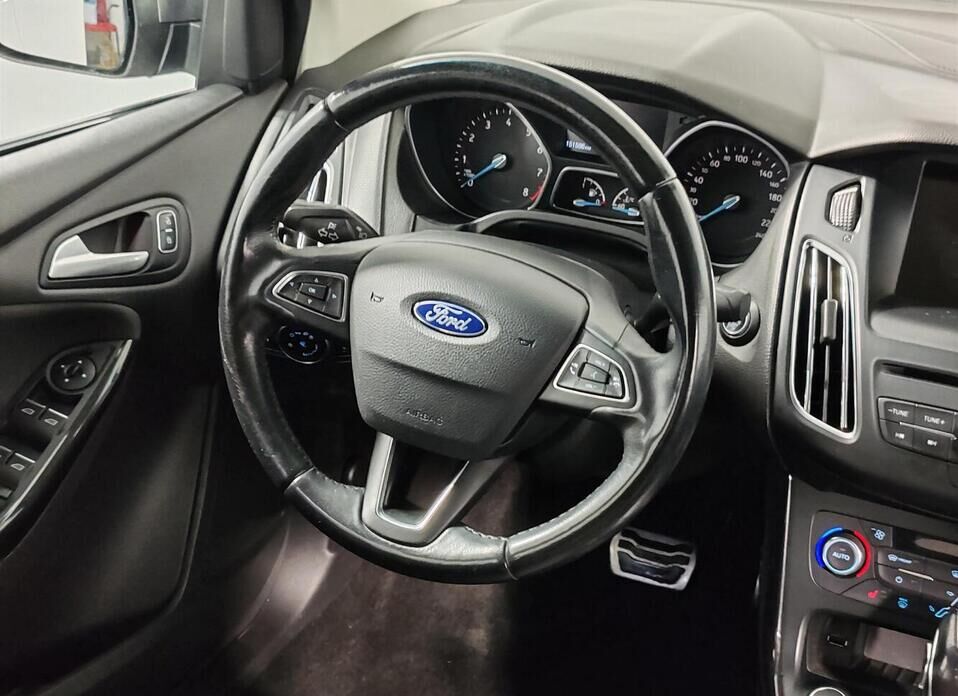 Ford Focus, III Рестайлинг 1.6 AMT (125 л.с.)